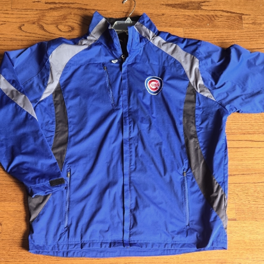 Anitgua Men's XL Chicago Cubs Blue and Gray Windbreaker Zipper Pocket Jacket